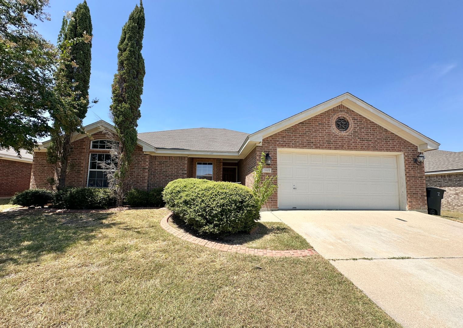 Killeen House: 2601 Lavender Ln