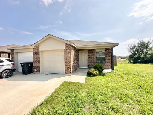 5814 B Harriet Tubman Ave, Killeen, TX 76543