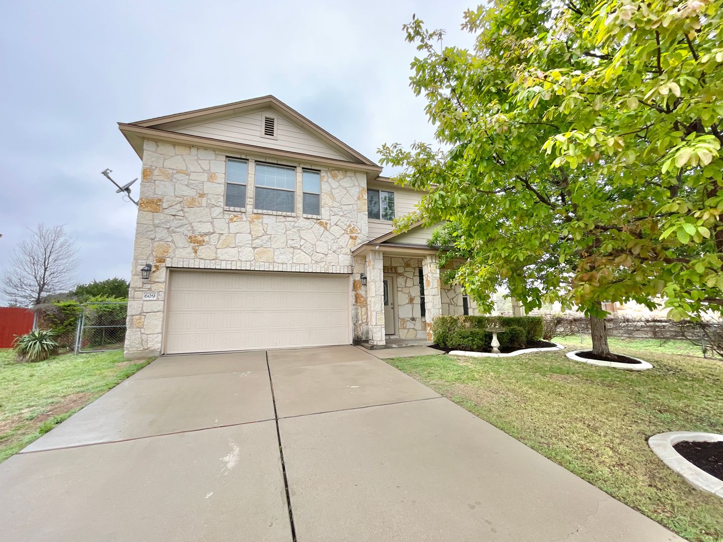 Killeen House: 609 Curtis Drive