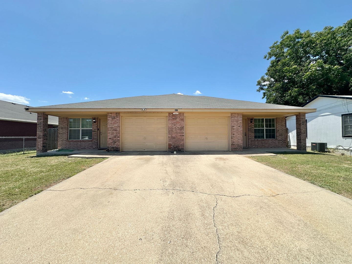 Killeen Multiplex: 519 S 54th St