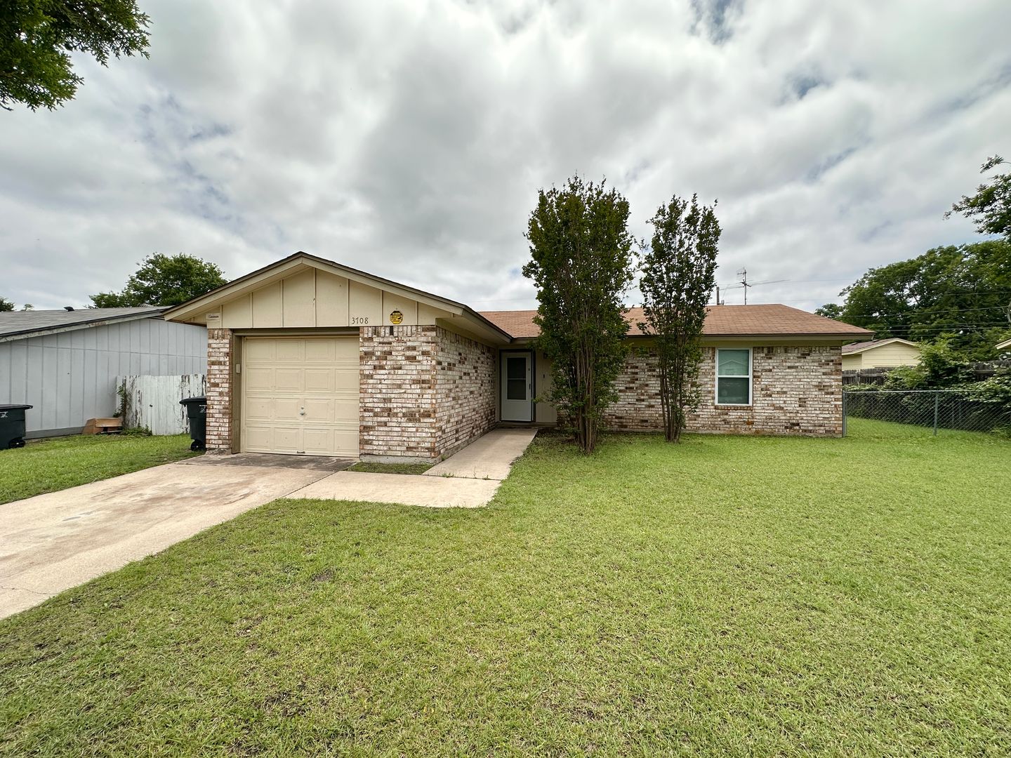 Killeen House: 3708 Madison Dr