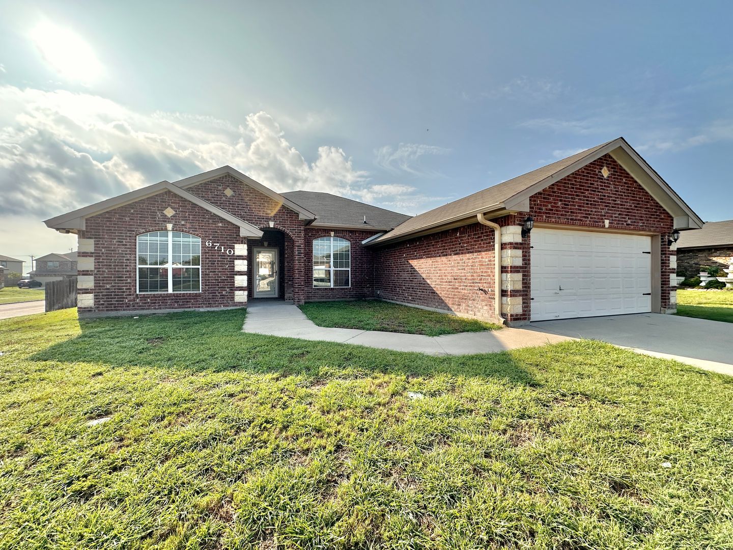 Killeen House: 6710 Alvin Drive