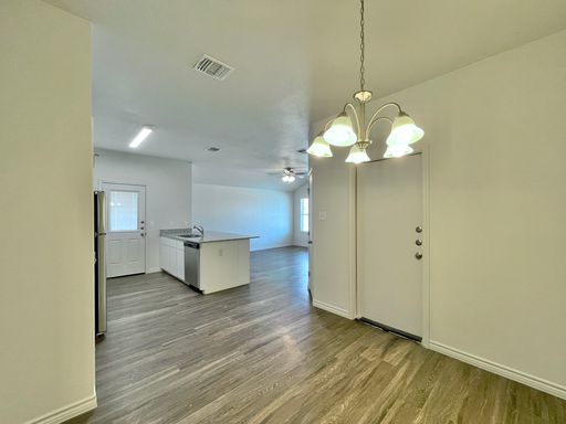 Listing photo thumbnail