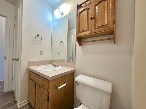 Listing photo thumbnail