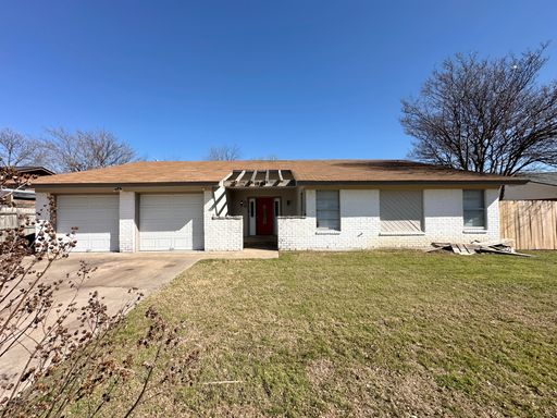 1904 Stardust St, Killeen, TX 76543