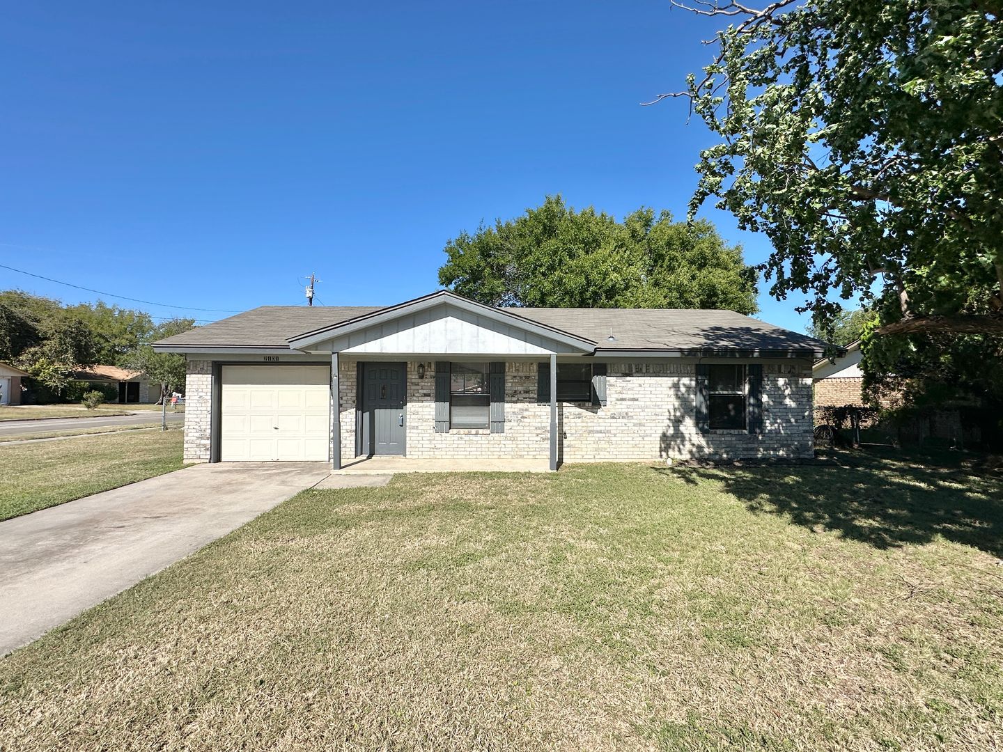 Killeen House: 2101 Spicewood Dr
