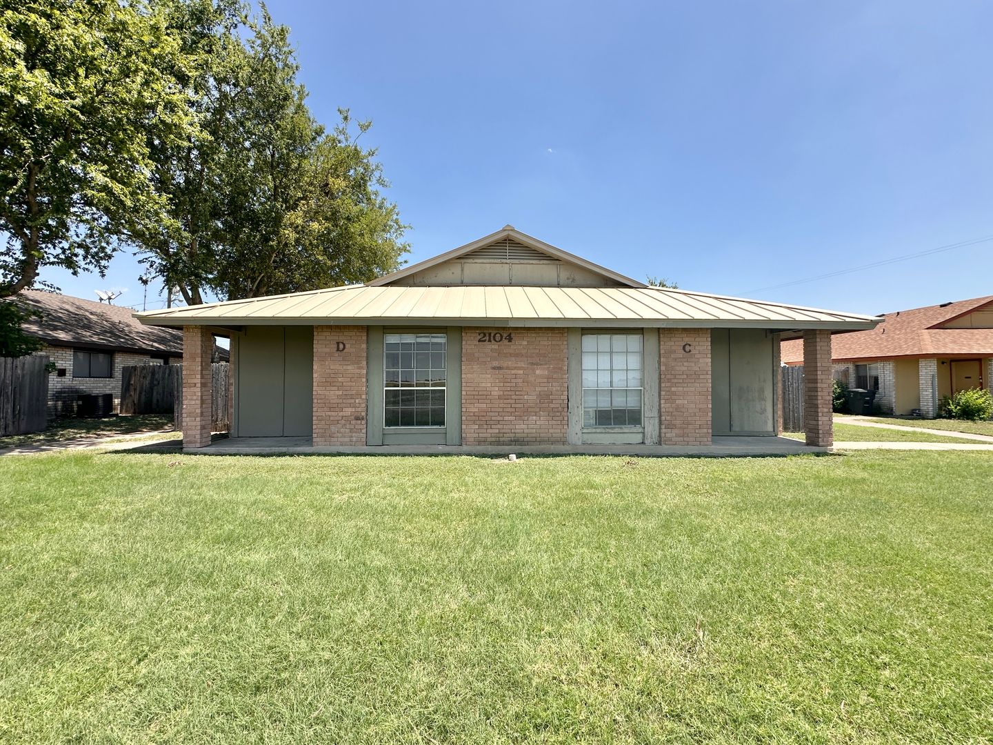 Killeen Apartment: 2104 N WS Young Dr