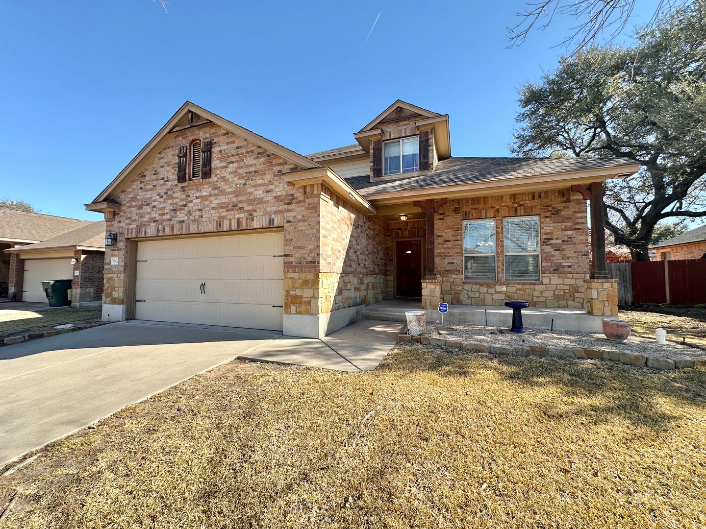 Killeen House: 6802 Indian Hawthorne