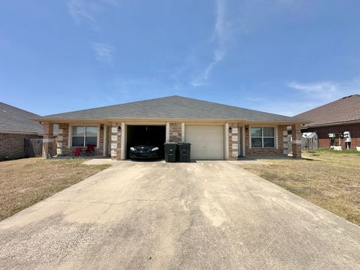 4304 B Elms Run Cir, Killeen, TX 76542