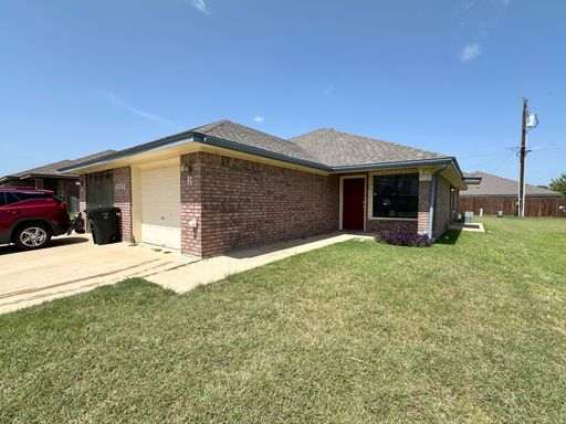 4311 B Thunder Creek Dr, Killeen, TX 76549