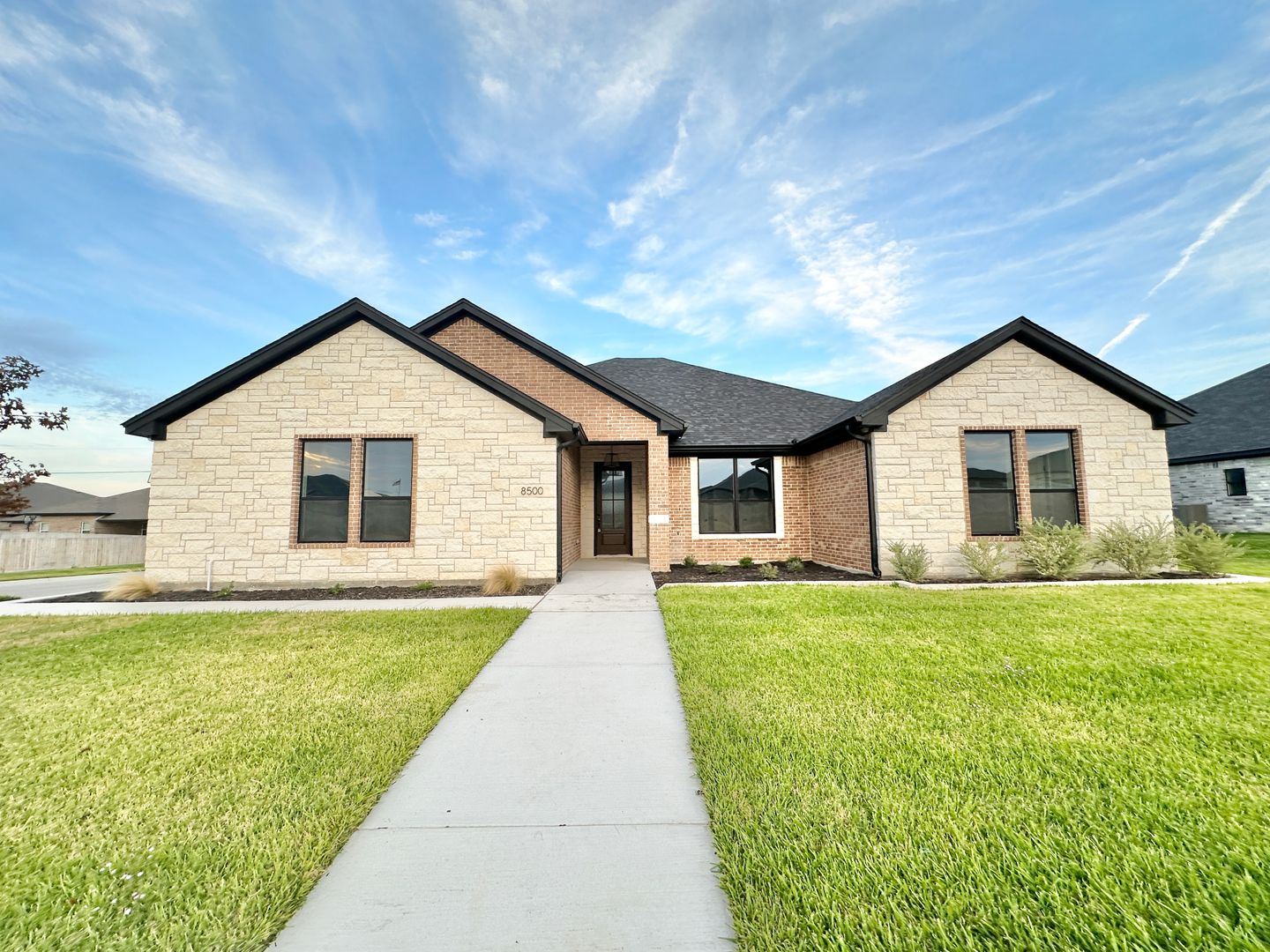 Killeen House: 8500 Kasen Avenue