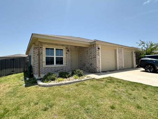 Listing photo thumbnail