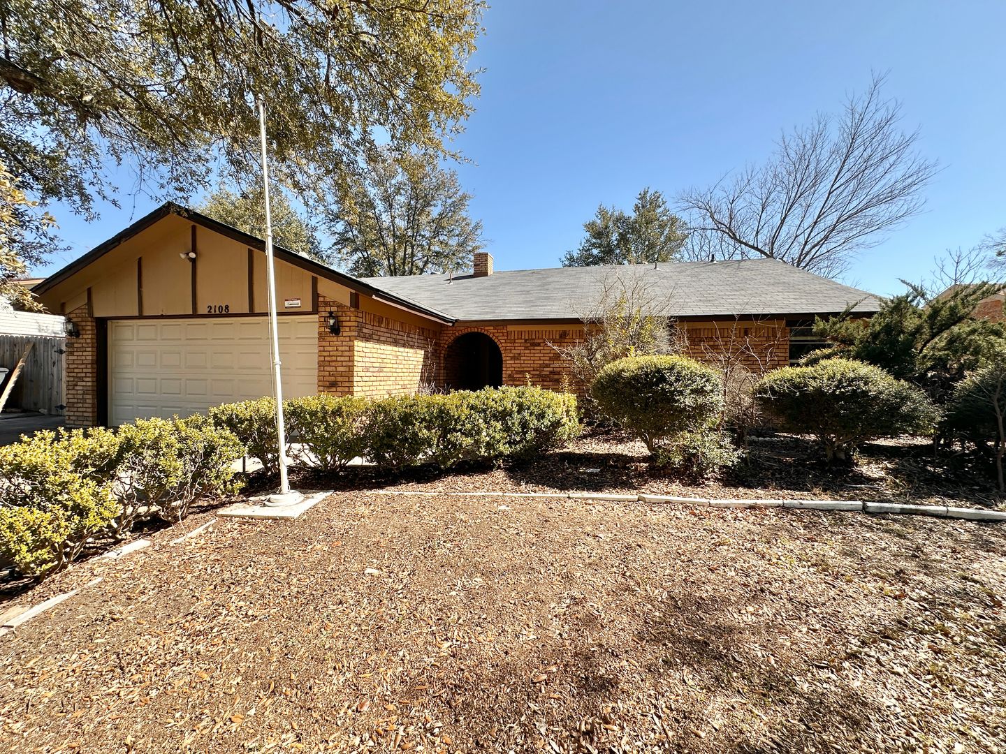Killeen House: 2108 Acron Drive