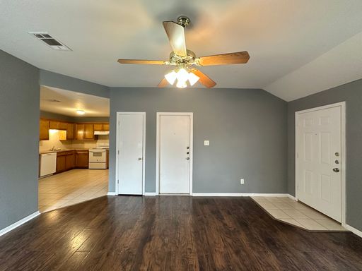 Listing photo thumbnail