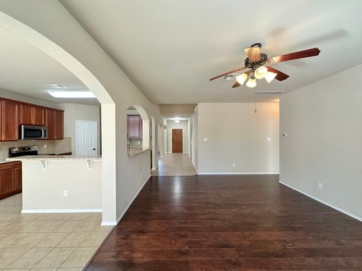 Listing photo thumbnail
