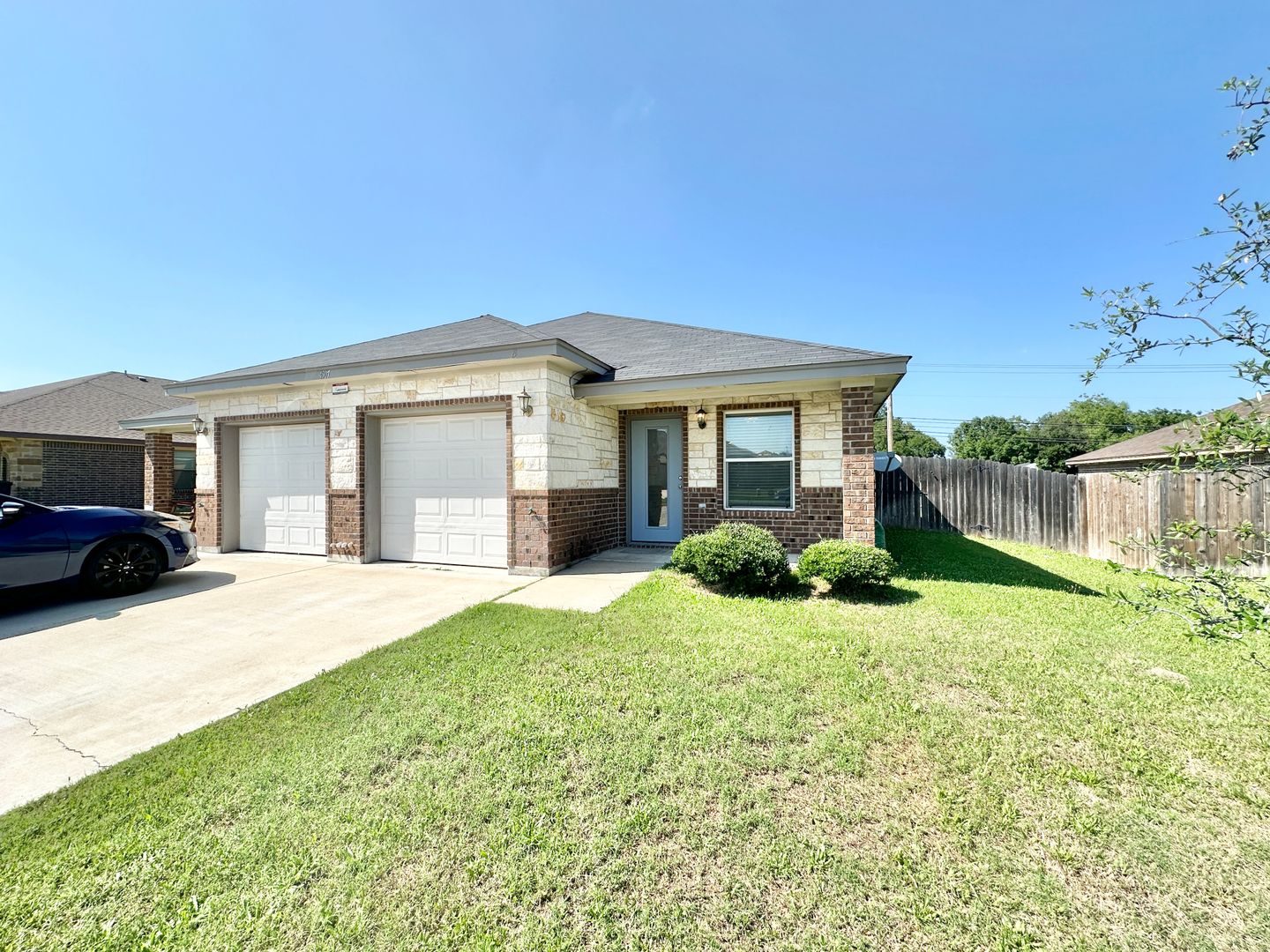 Killeen Multiplex: 4507  Skyflower Lane