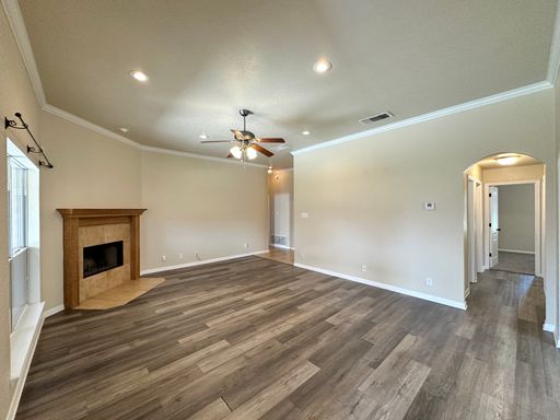 Listing photo thumbnail