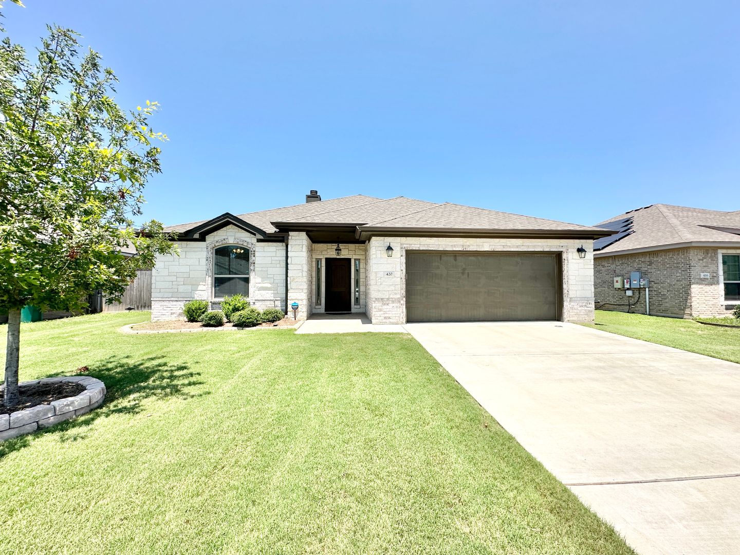 Belton House: 420 Holstein Drive