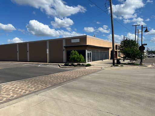 420 E Ave C & 312 N 8th, Killeen, TX 76541