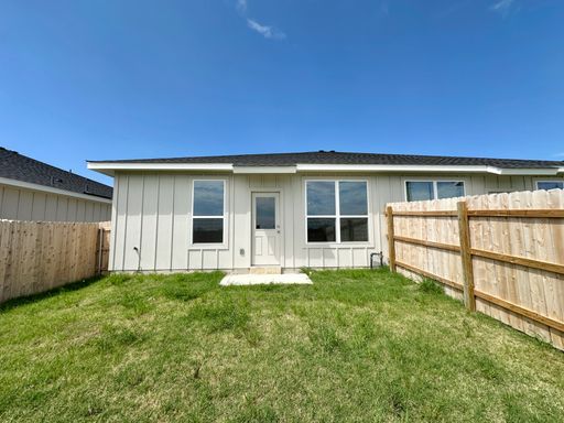 Listing photo thumbnail