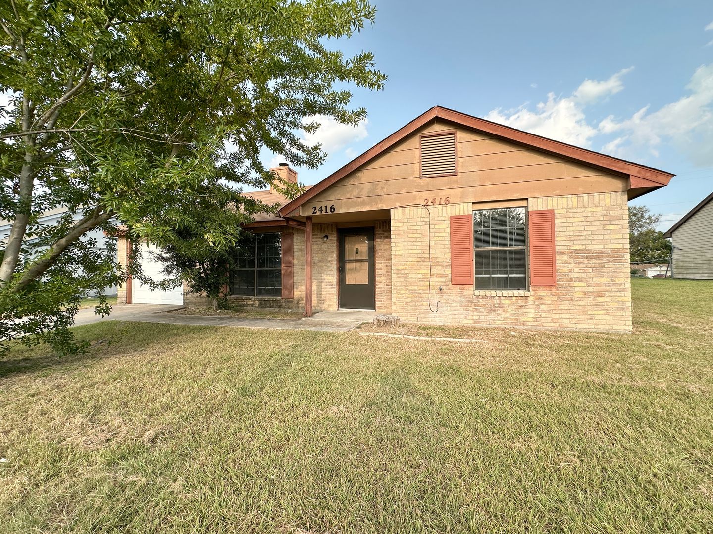 Killeen House: 2416 Grasslands Dr