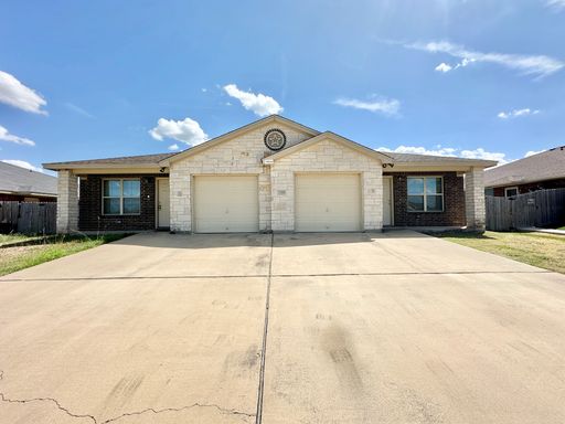 1300 B Loyal Lane , Killeen, TX 76549