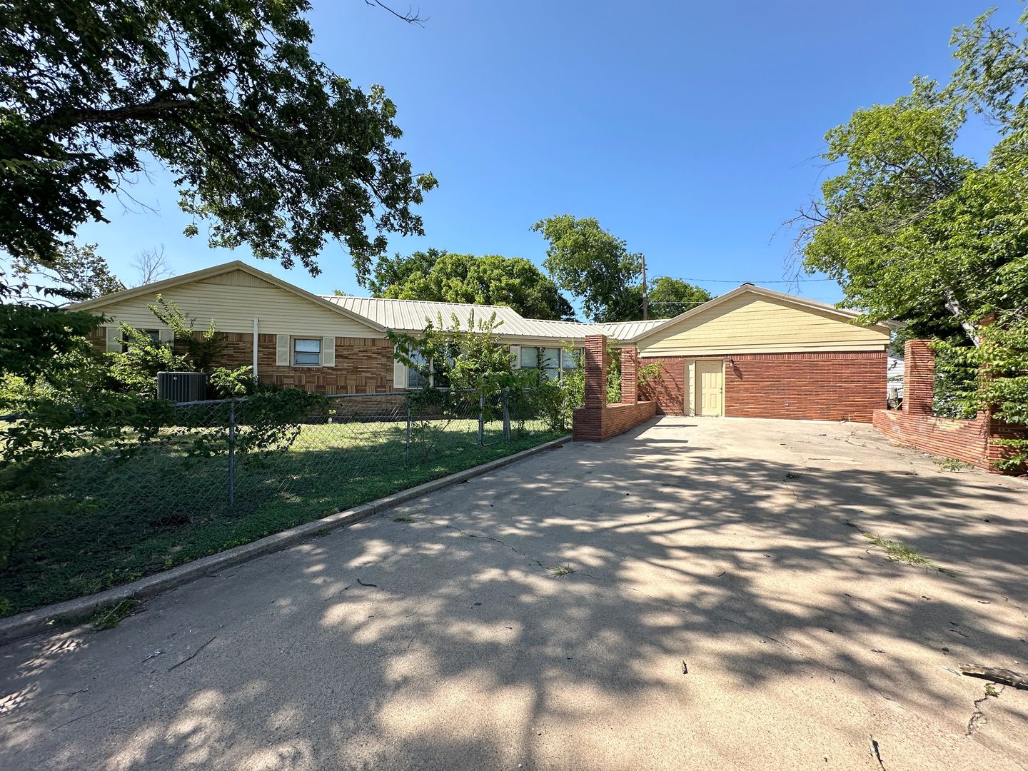 Killeen House: 302 Washington St