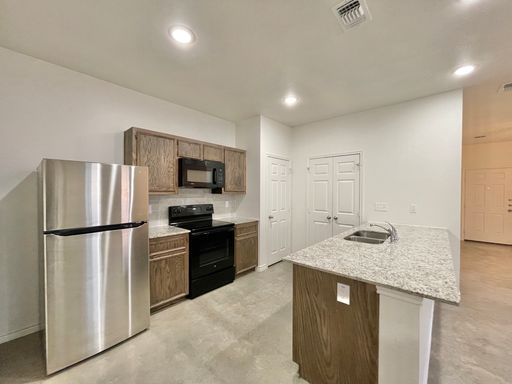 Listing photo thumbnail