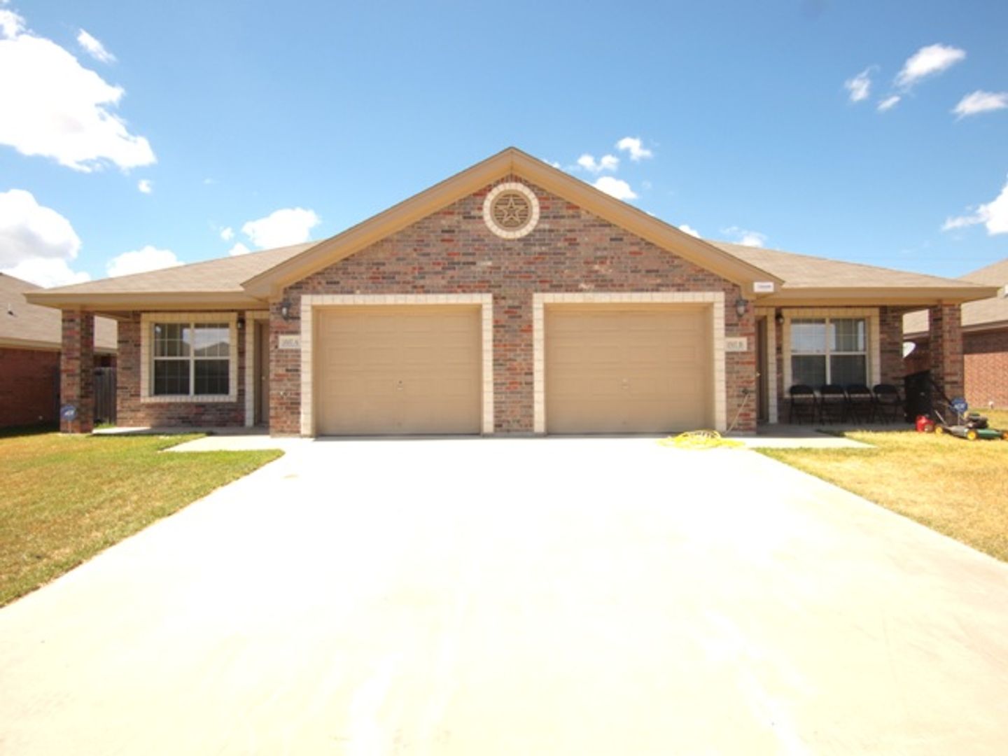 Killeen Multiplex: 1507 Powder River Drive