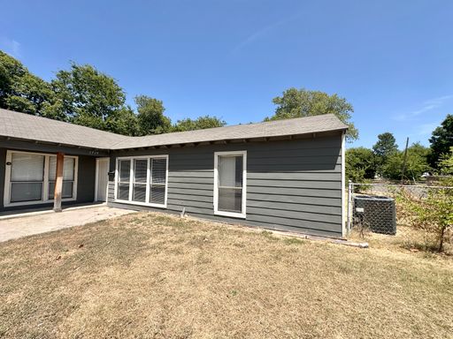 1719 Walton Walker Dr, Killeen, TX 76541