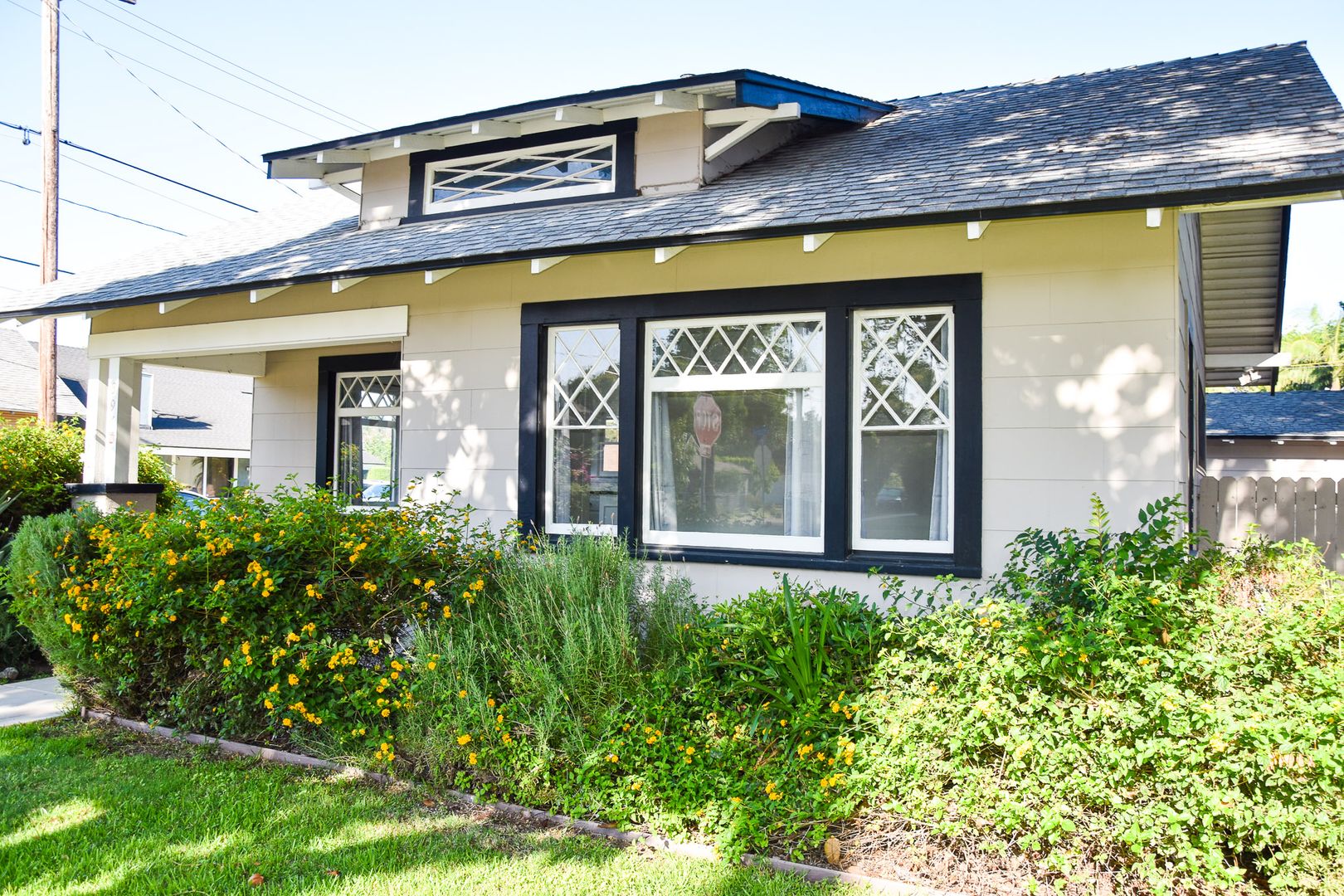 Orange Apartment: 384-394 South Grand