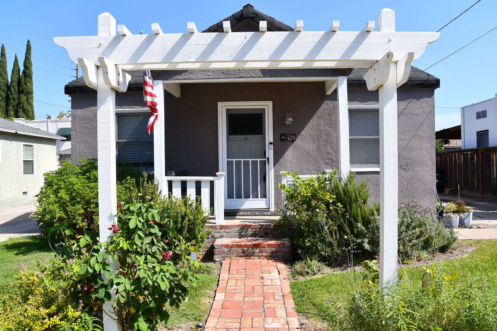 Orange House: 629 West Culver