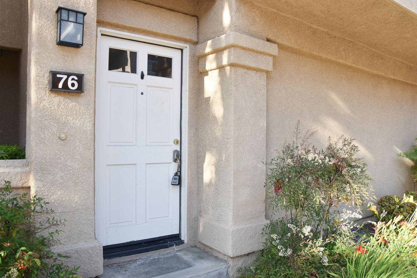 Orange House: 8215 East White  Oak Ridge #76