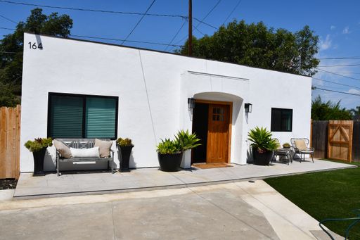164 South Citrus – photo 1