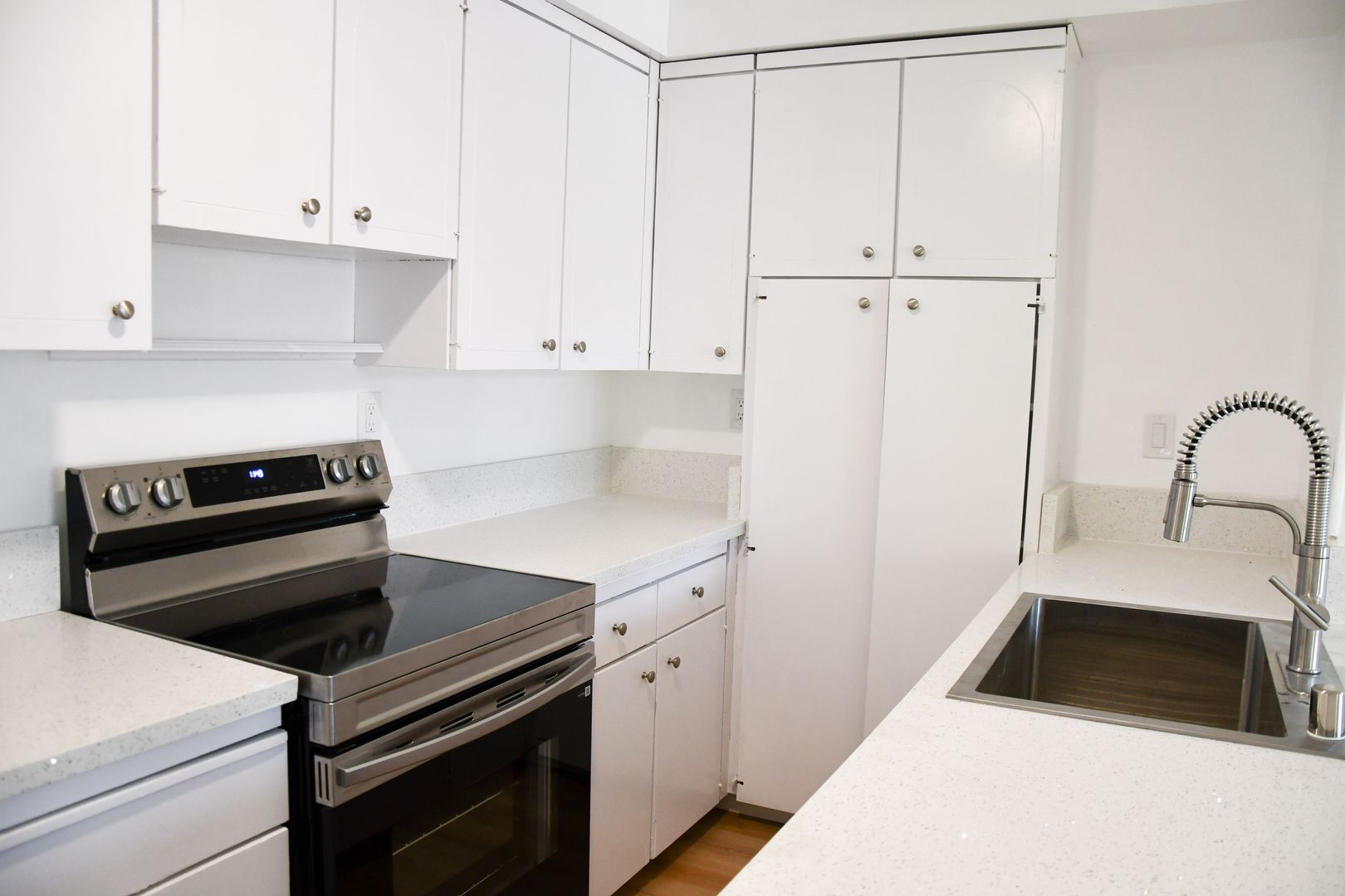 Orange Apartment: 344 West Tularosa