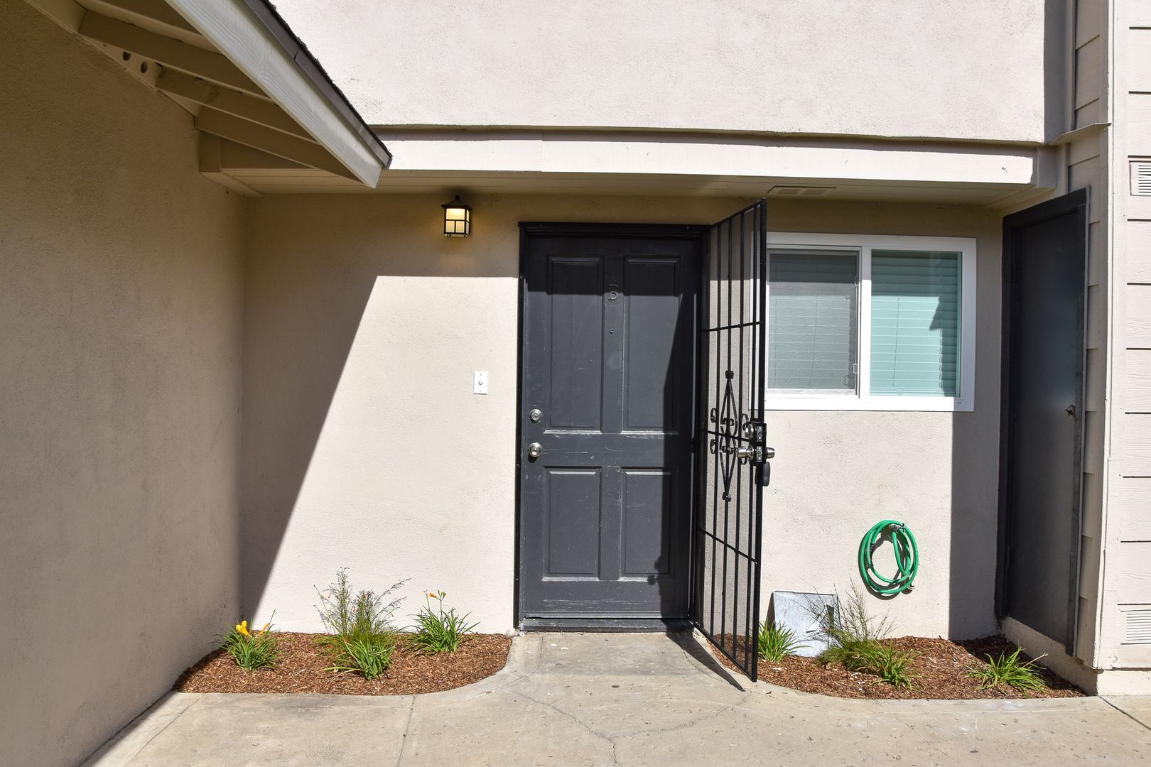 Orange Apartment: 815 North Olive