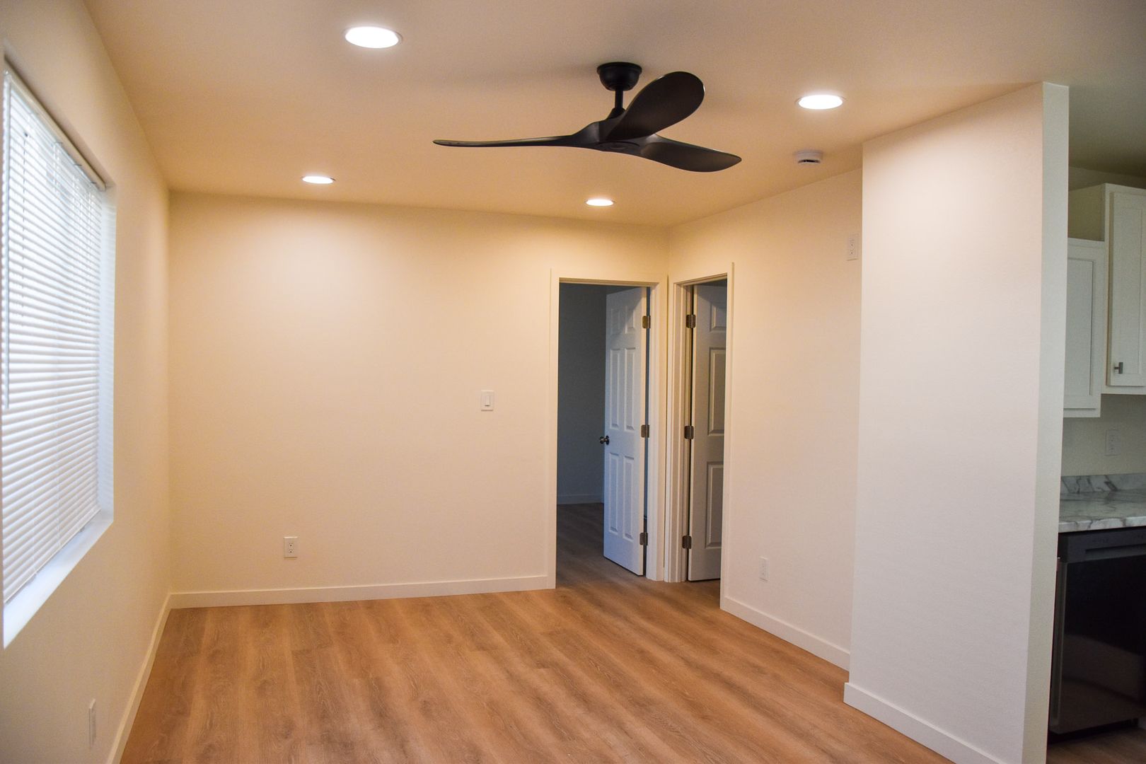 Orange Apartment: 1238 East Locust