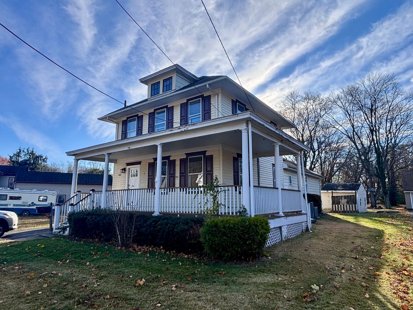 Ewing House: 63 Carlton ave