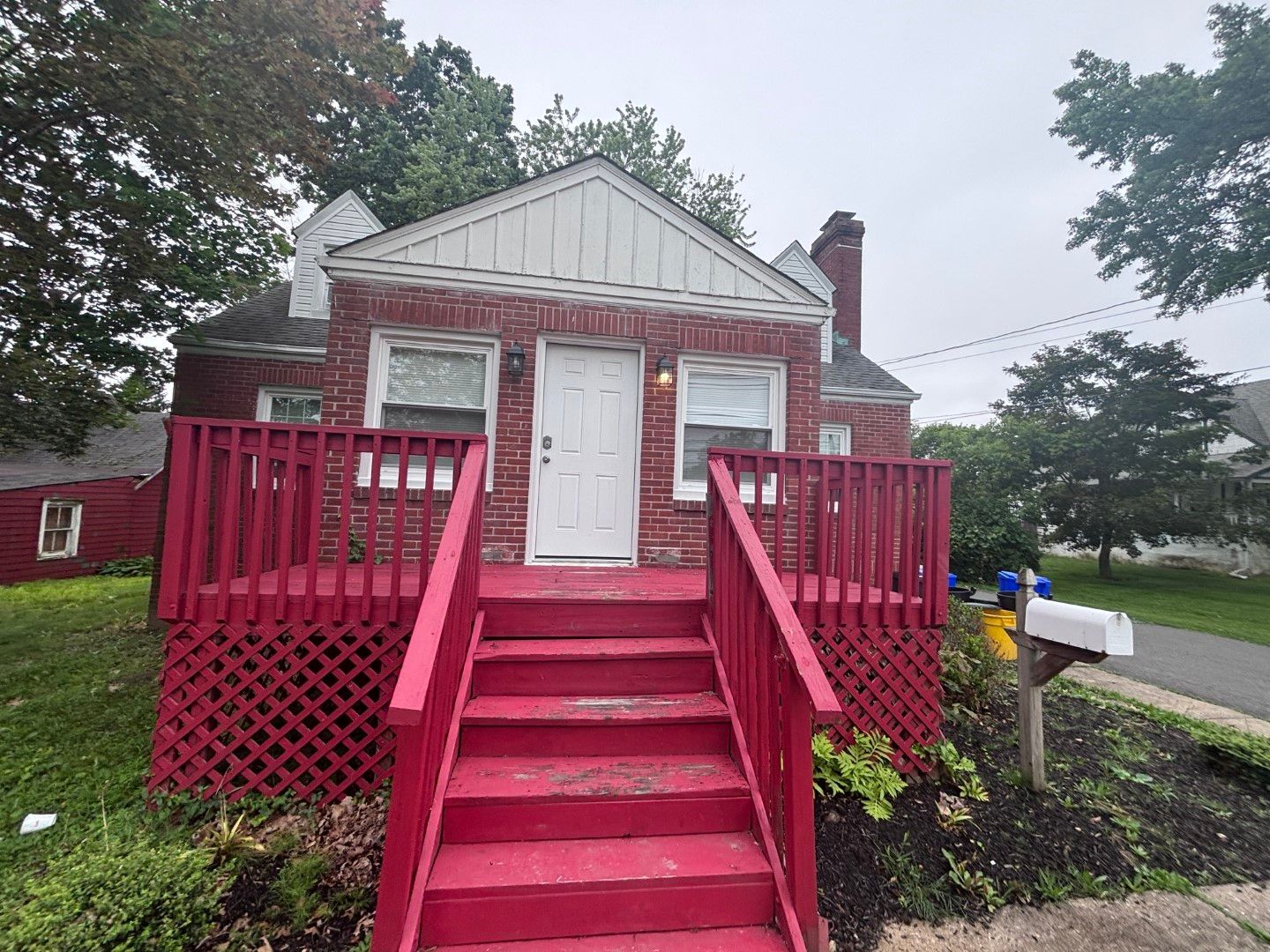 Ewing House: 1689 Pennington ave