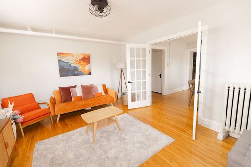 Experience Urban Chic Living in South Minneapolis | Fully Furnished Unit for $1,499/month! – photo 1
