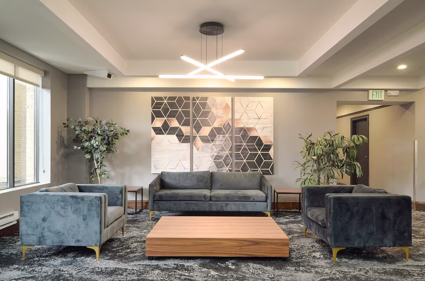 Minneapolis Apartment: 1417 La Salle Ave