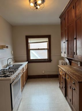 Charming 1-Bedroom Apartment in the Heart of Minneapolis for $1,199/month! – photo 1
