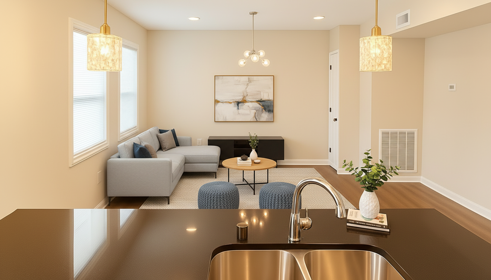 Minneapolis Apartment: 2008 Bryant Ave. S.