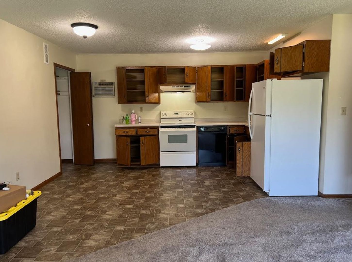 Baxter Apartment: 5825 Laverne Cir.