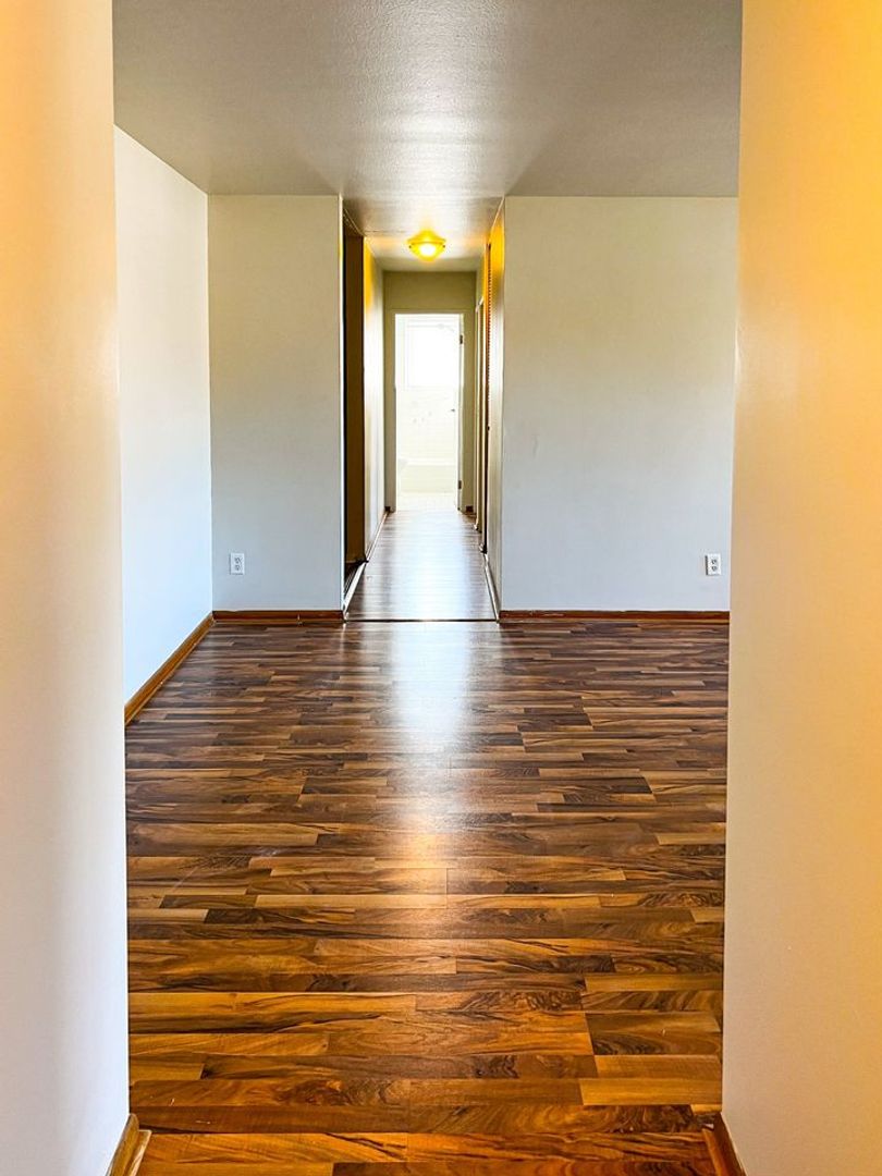 St. Louis Park Apartment: 3055-3063 Virginia Ave S