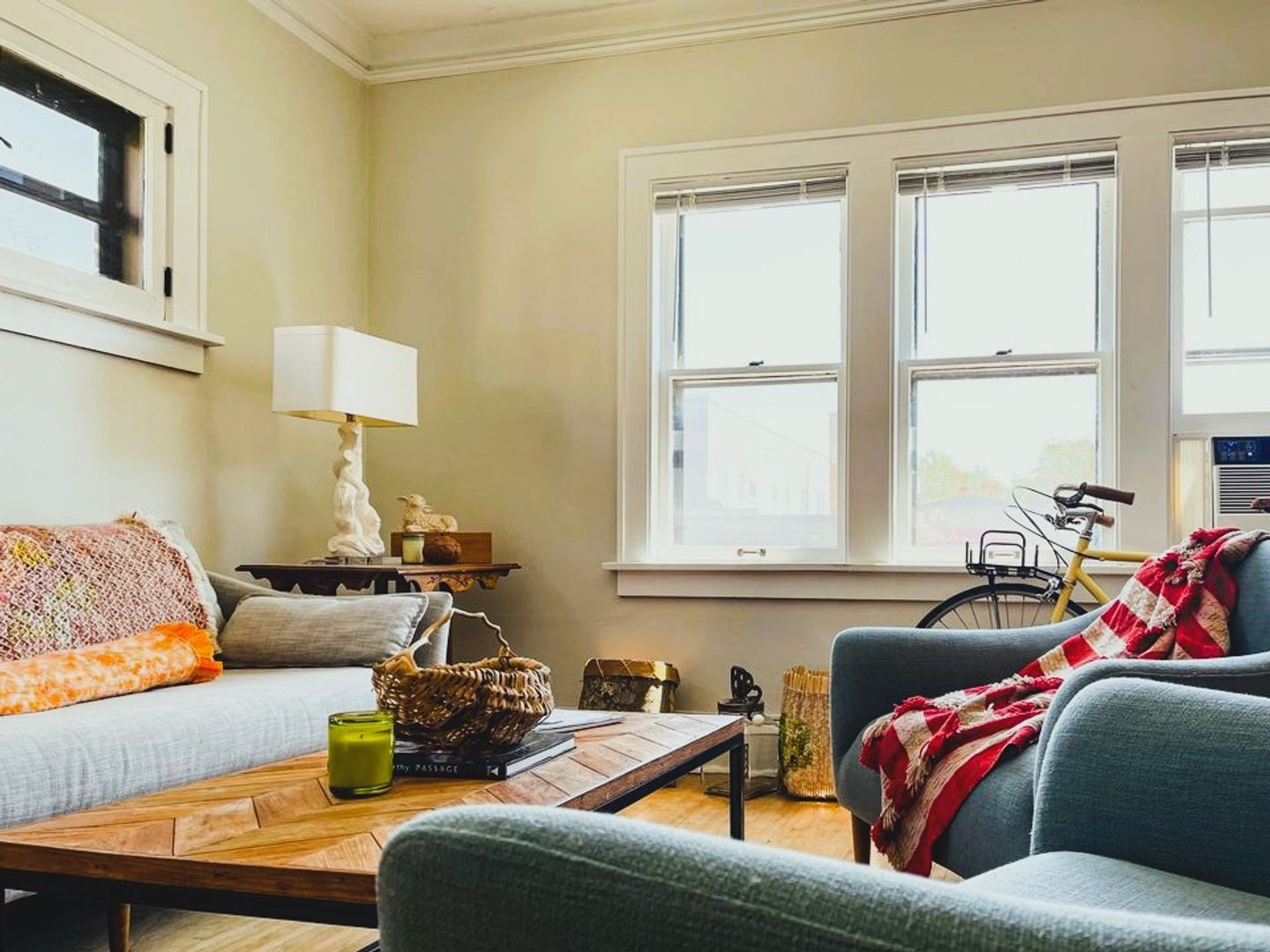 Minneapolis Apartment: 4106 Chicago Ave. S.