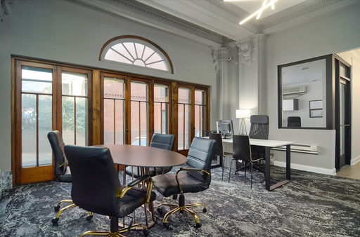 Modern Downtown Minneapolis Apartments — Where Modern Comfort Meets Downtown Living! – photo 1