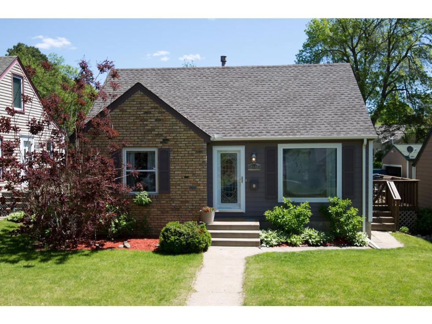 St. Louis Park House: 2747 Jersey Ave S