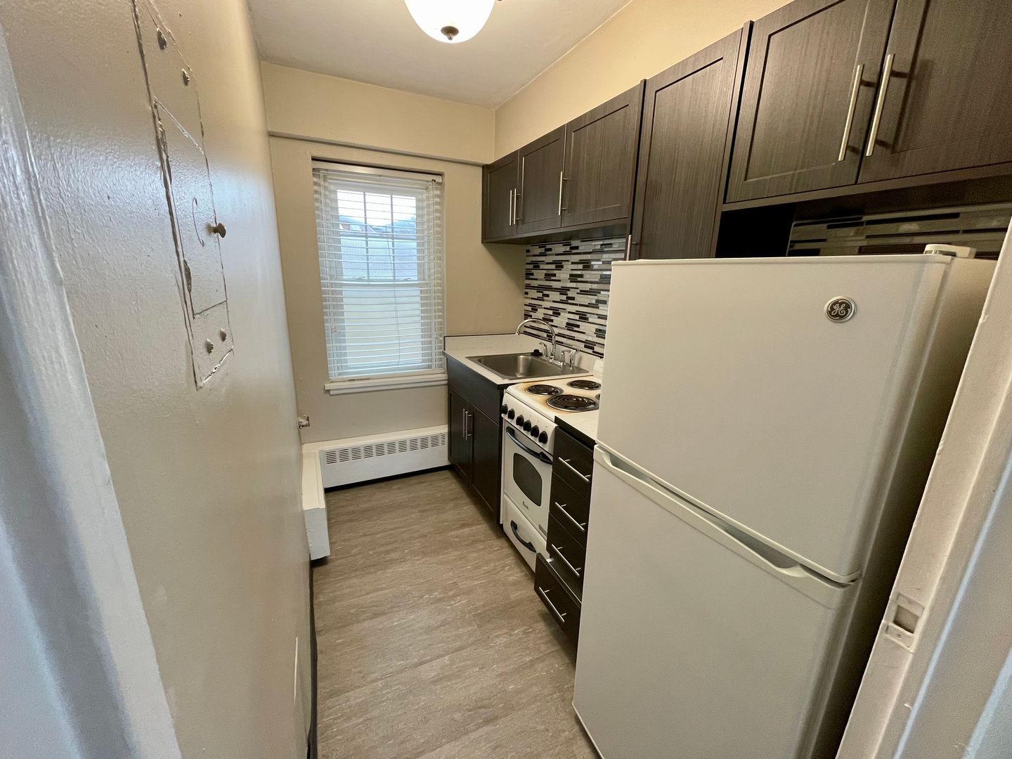 St. Paul Apartment: 2040 Saunders Ave.