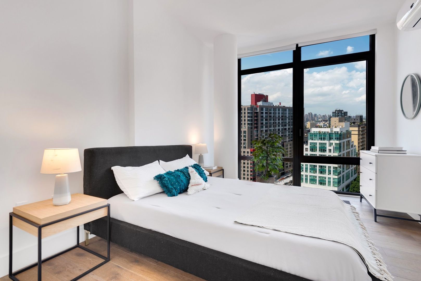 LIC Apartment: 42-10 27 STREET